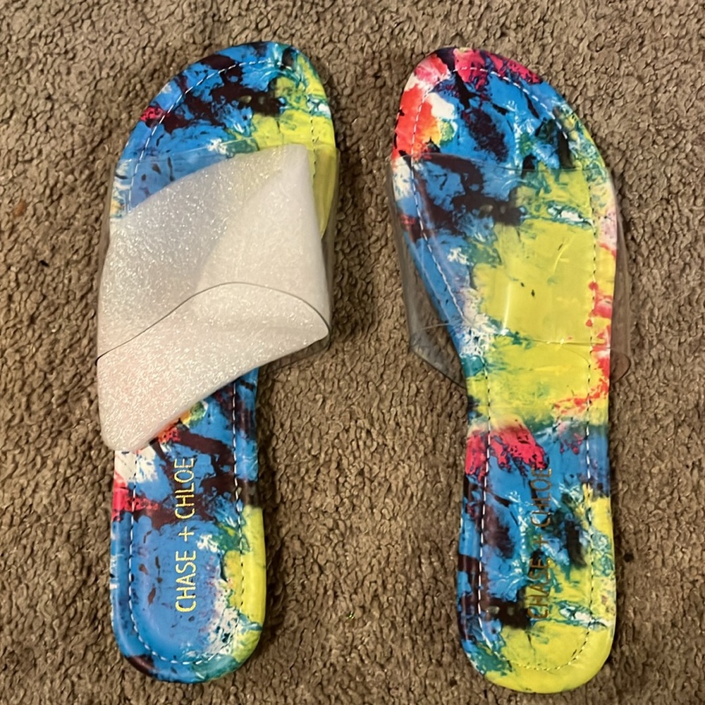Chase + Chloe  Style No: IRMA-3 Color: Blue Tie Dye
Size: 8 Brand New!